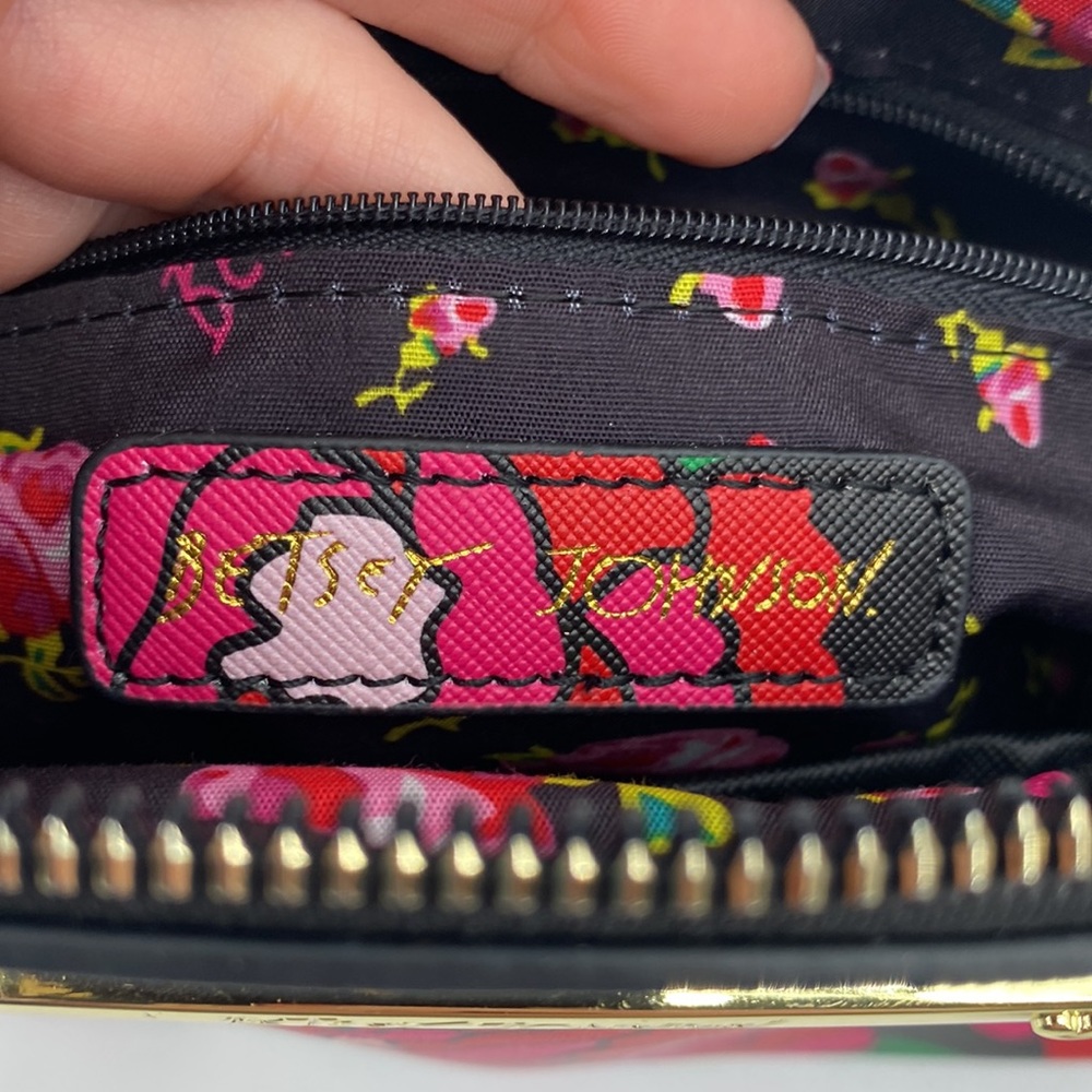 Betsey Johnson Rose Floral Gold Chain Small Purse - Picture 9 of 13